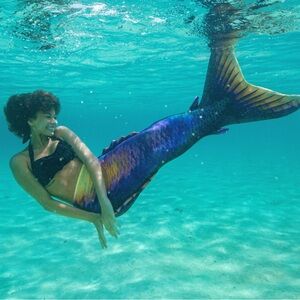 FinFun Atlantis Riptide Tail & Monofin